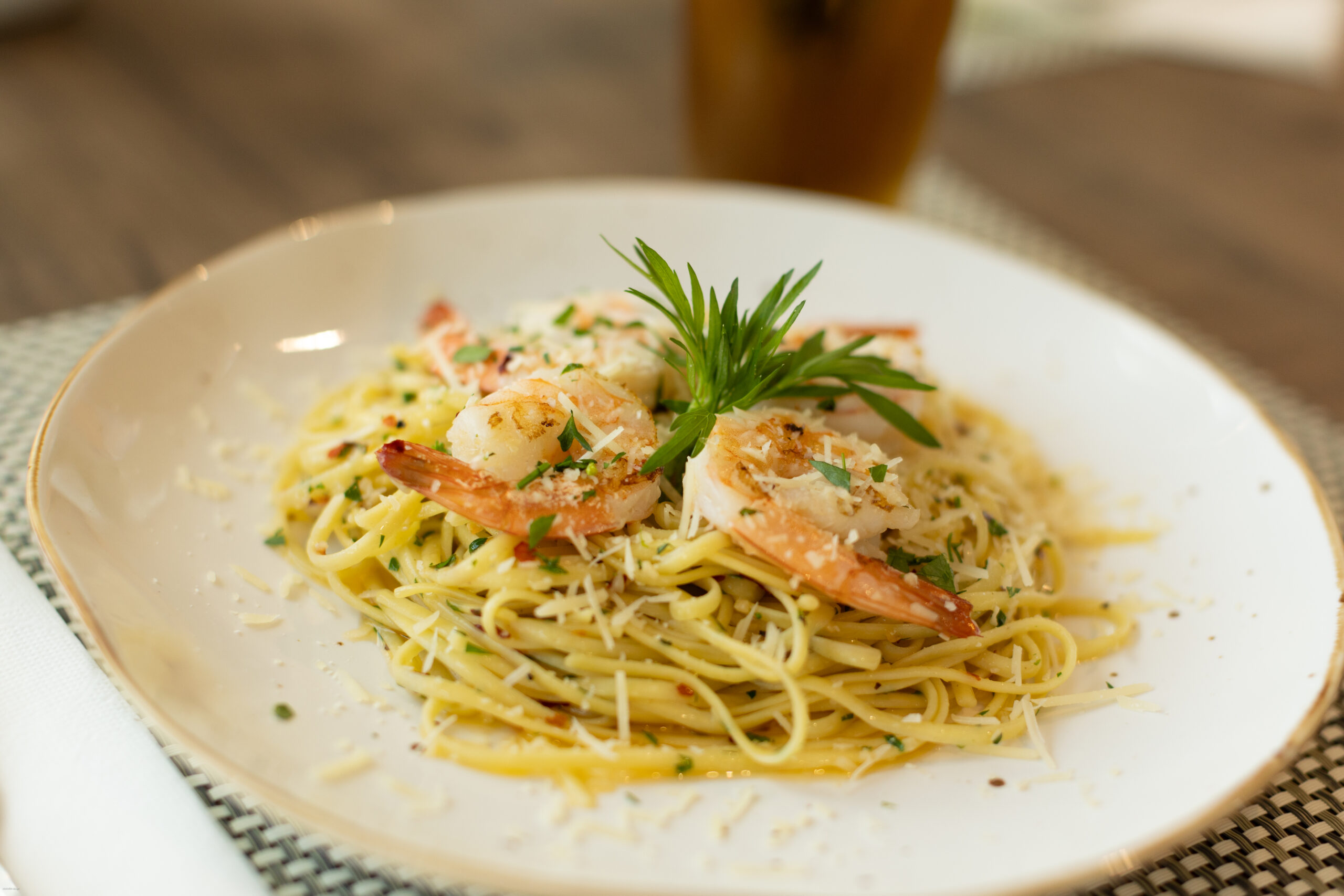 Dine & Discover