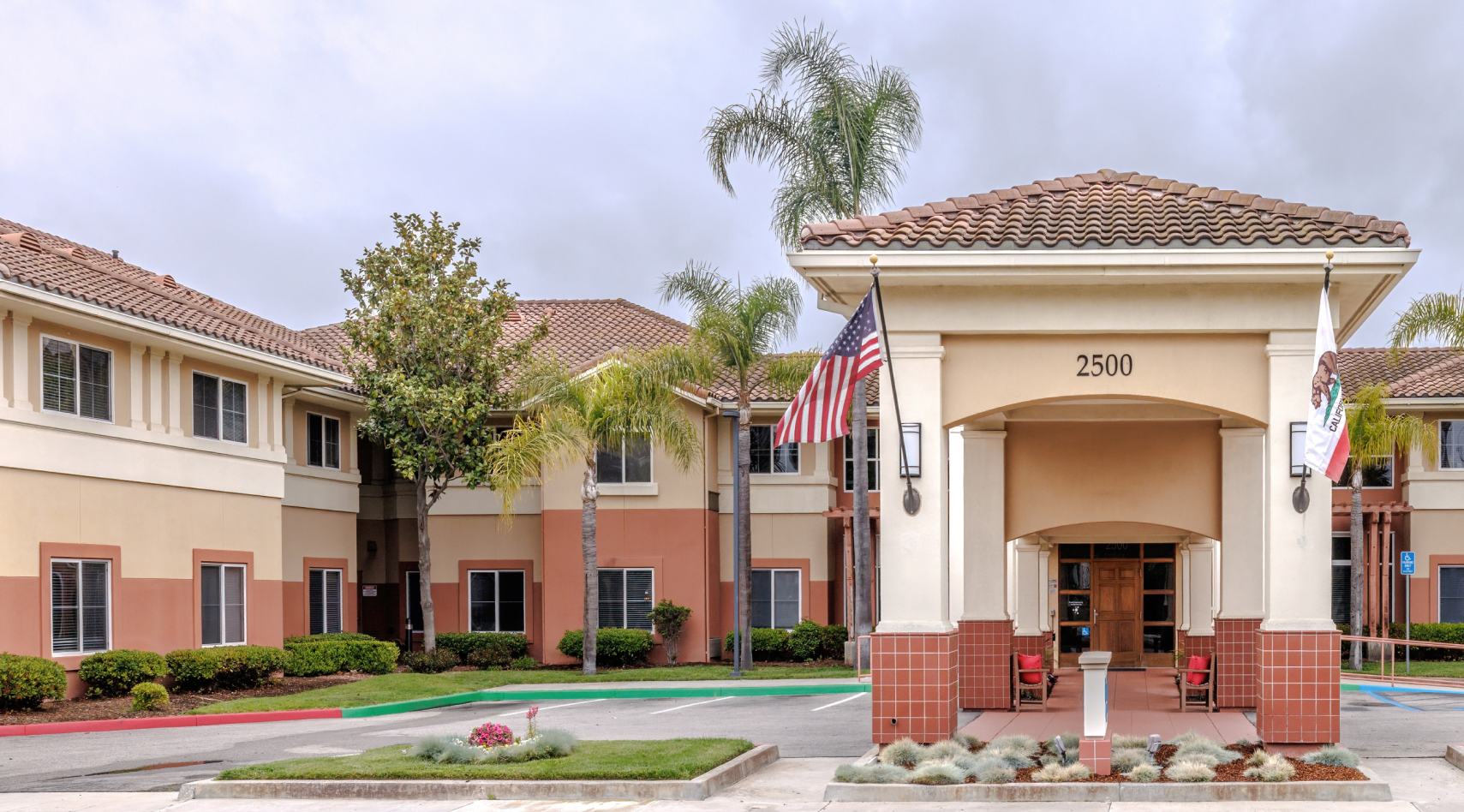 Downsizing & Benefits of Senior Living